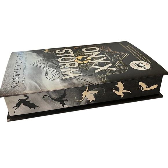 Onyx Storm - Deluxe Limited Edition - Rebecca Yarros 2025, In Hand Ready To Ship - Picture 3 of 3